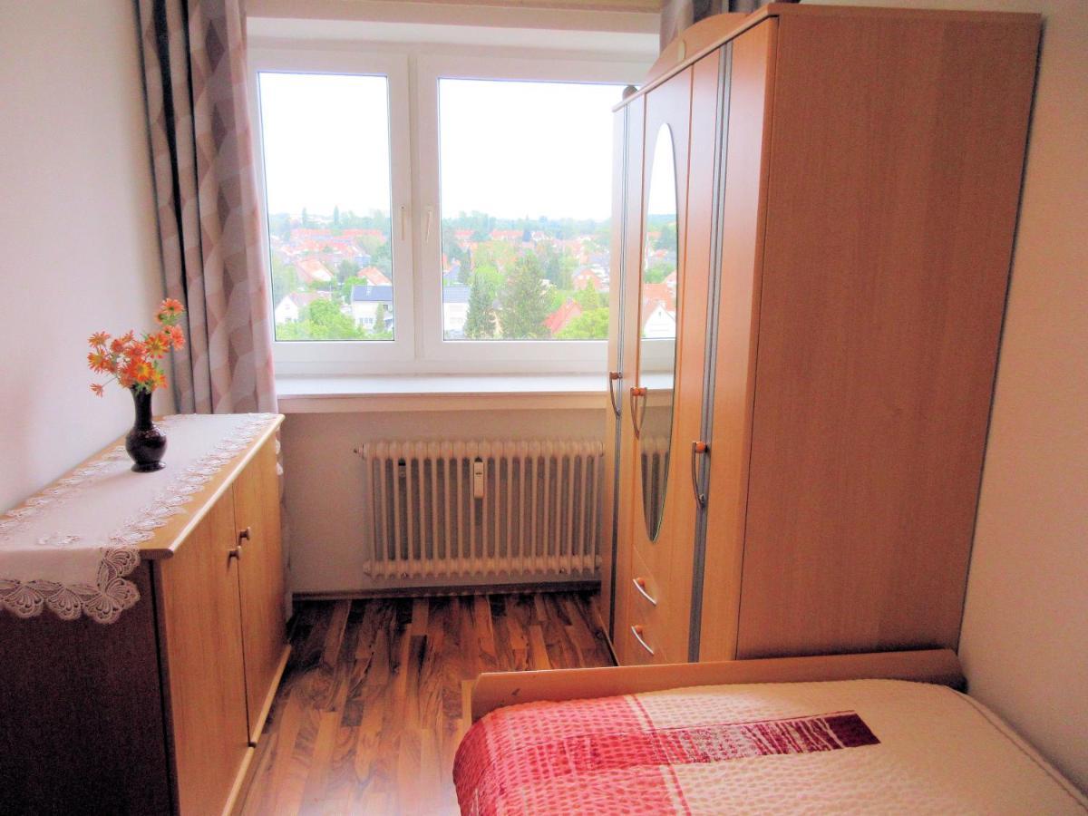 Private Apartment Near Fair Ground Hannover Dış mekan fotoğraf